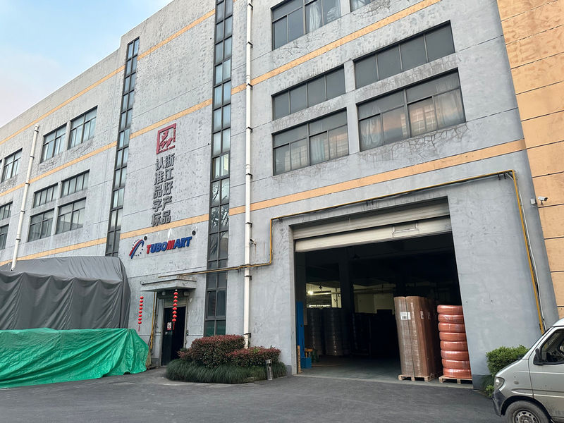 TUBOMART ENTERPRISE CO., LTD. dây chuyền sản xuất của nhà sản xuất