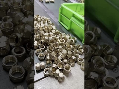 Phụng thép Pex Crimp Fittings có thể tháo rời cho ống nước đa lớp Pex